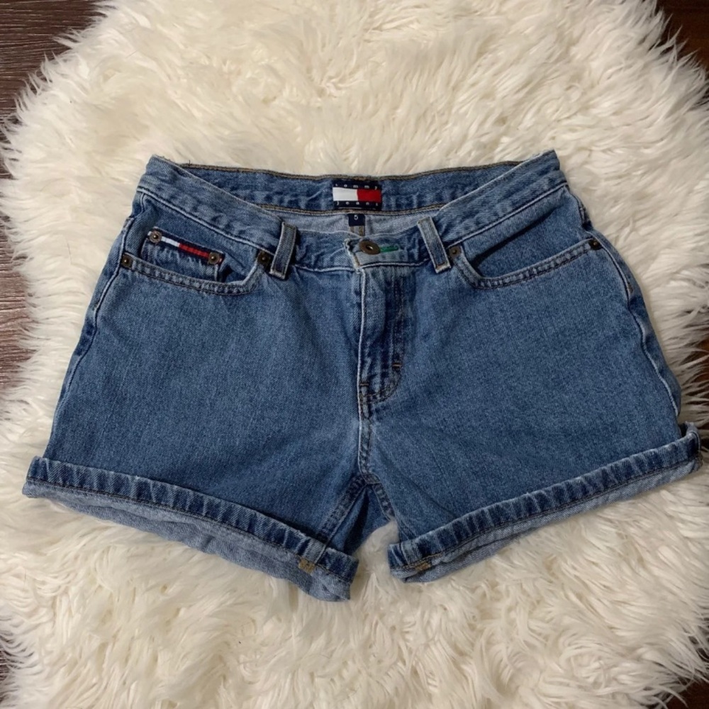 Vintage Tommy Hilfiger shorts